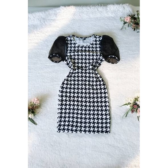 Elegant Houndstooth Bodycon Mini Dress with Sheer Puff Sleeves