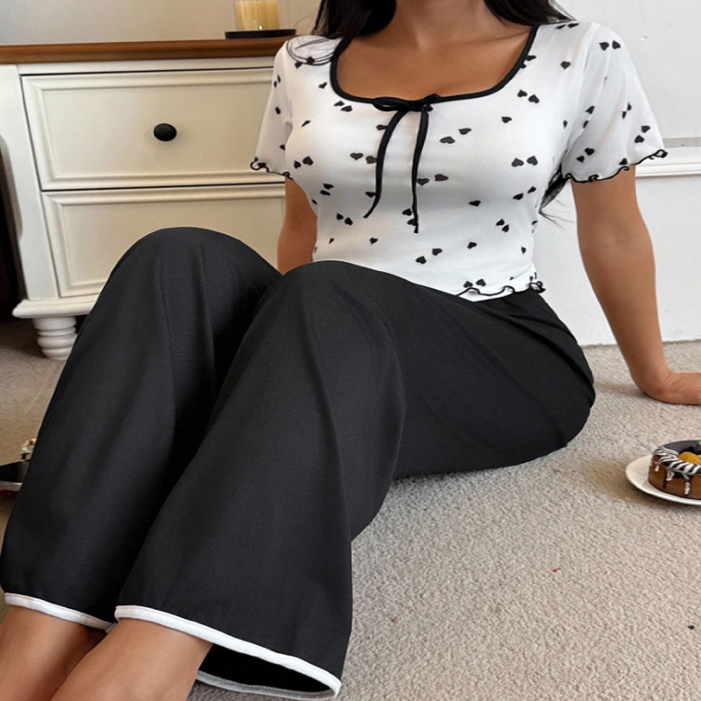 Women’s Cotton Blend Heart Print Pajama Set